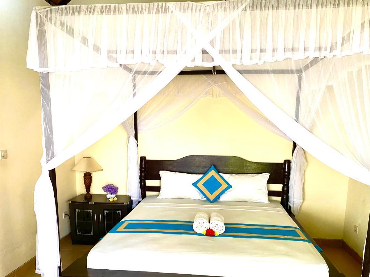 Lakromo Amed Homestay Екстериор снимка