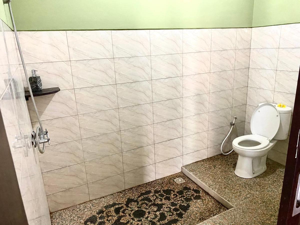 Lakromo Amed Homestay Екстериор снимка